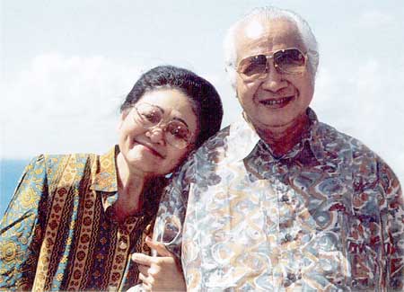 Pasutri Soeharto Pasutri Soeharto