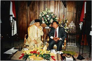 Habibie akrab dengen Abilio Araujo